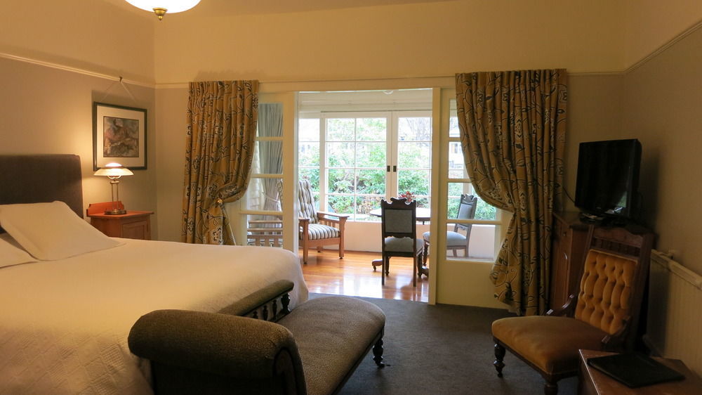 Cheltenham House แฮนเมอร์สปริงส์ ภายนอก รูปภาพ