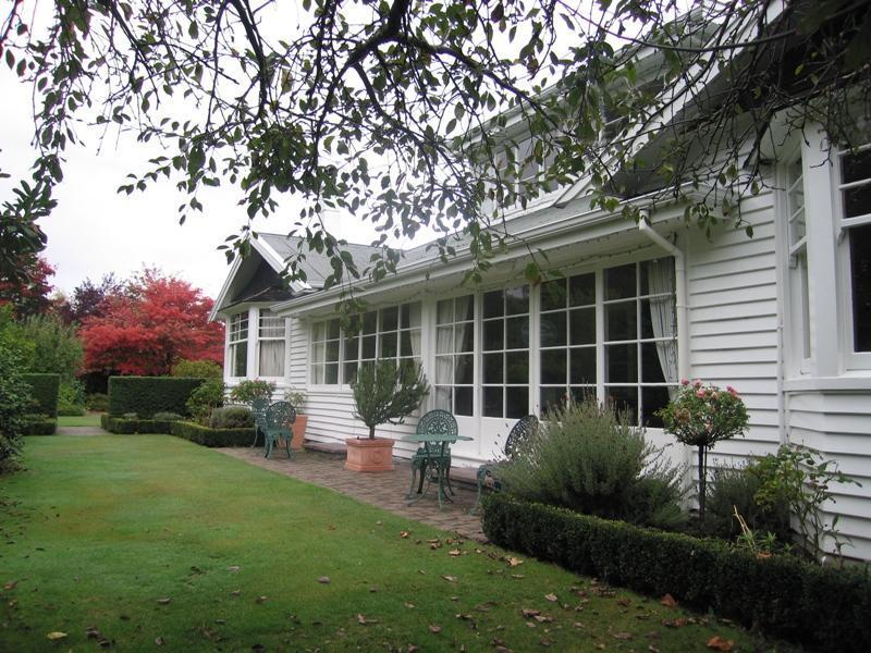 Cheltenham House แฮนเมอร์สปริงส์ ภายนอก รูปภาพ