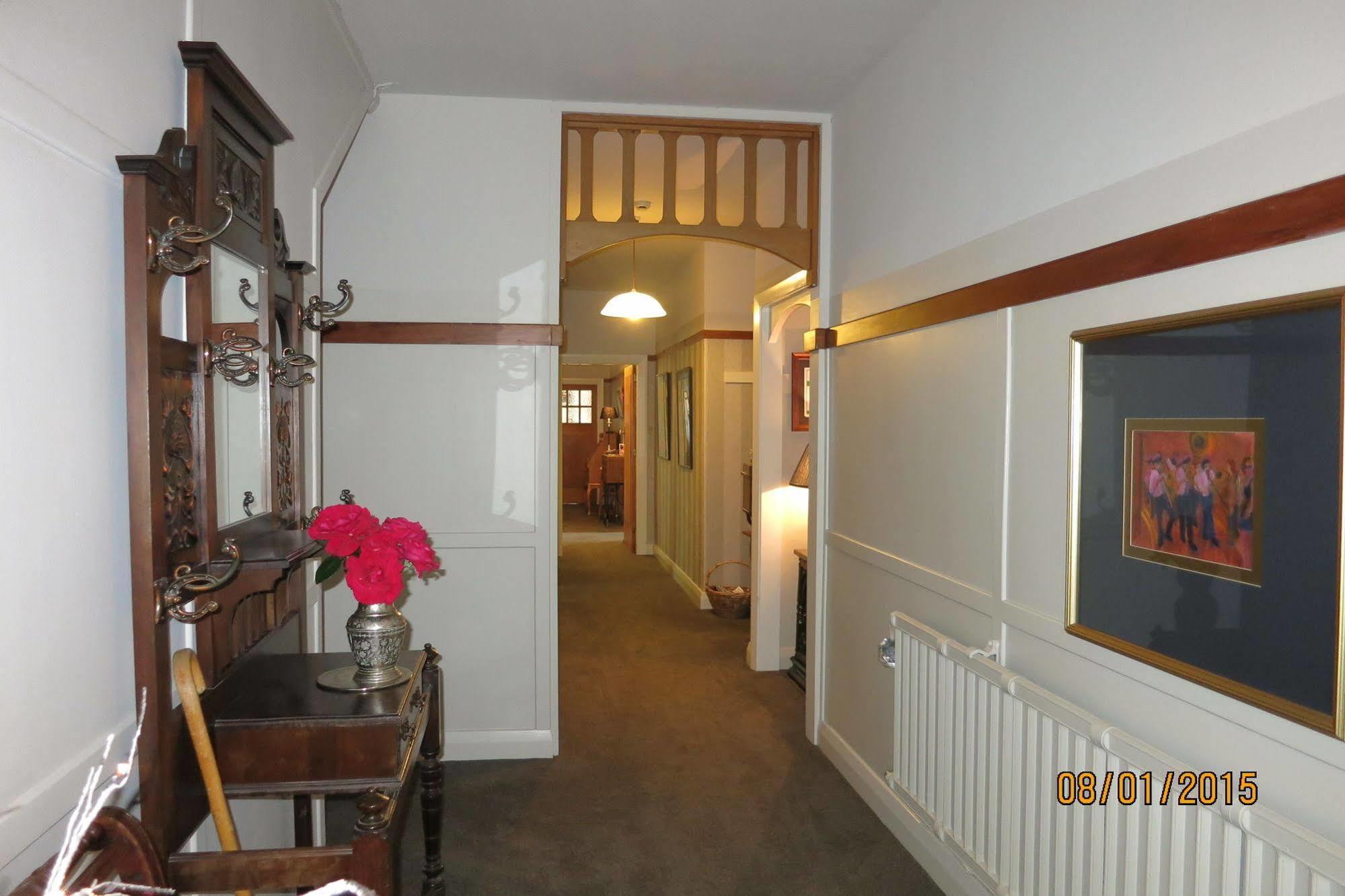 Cheltenham House แฮนเมอร์สปริงส์ ภายนอก รูปภาพ