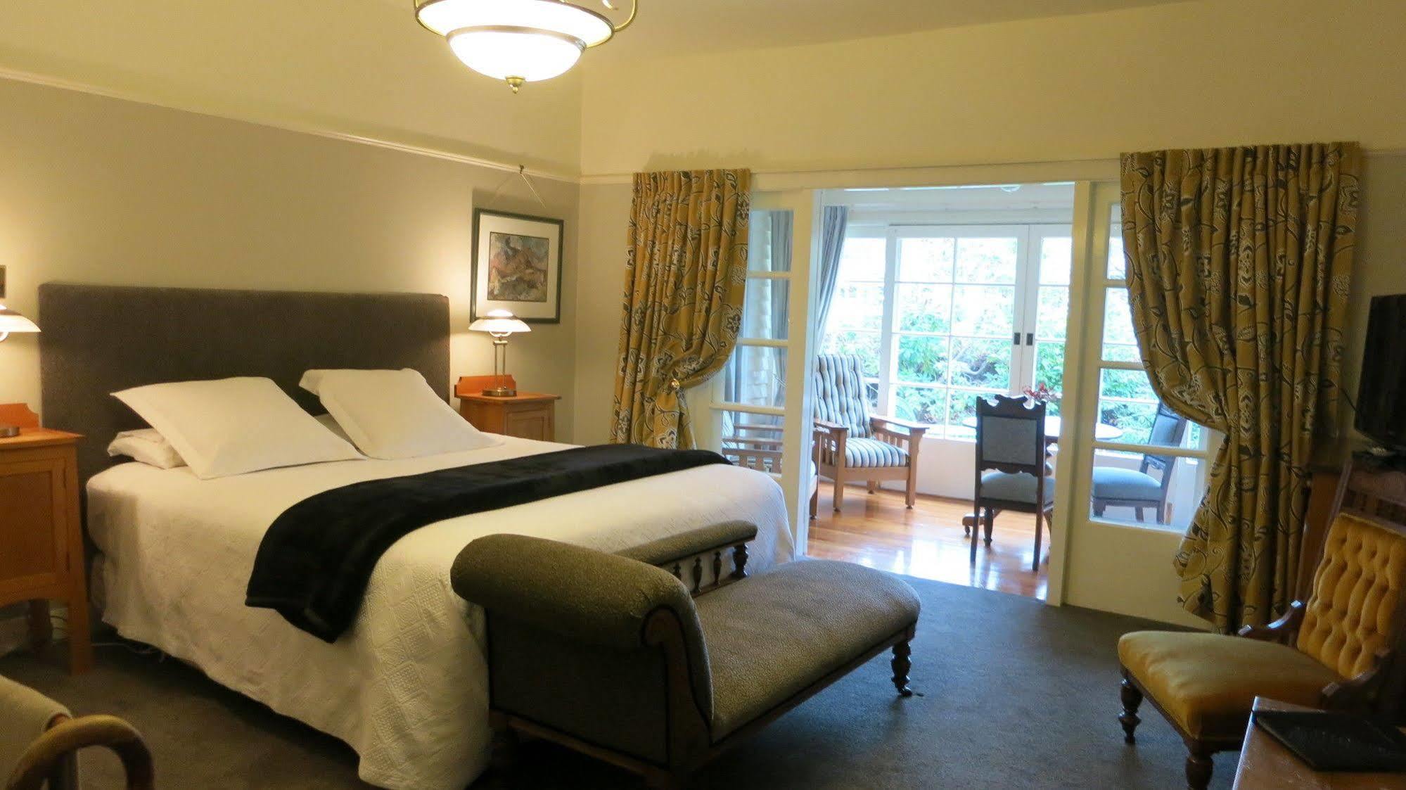 Cheltenham House แฮนเมอร์สปริงส์ ภายนอก รูปภาพ
